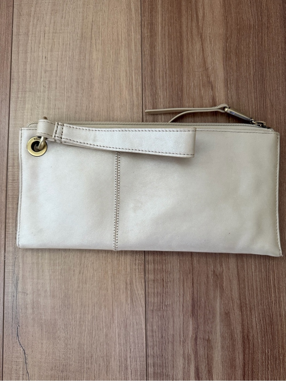 Vintage HOBO Cream Leather Wristlet Clutch